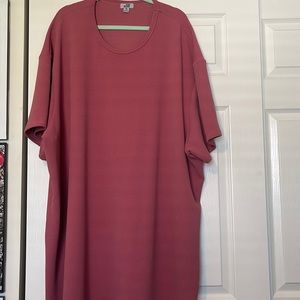 One Bone Brand textured tee.  5x.